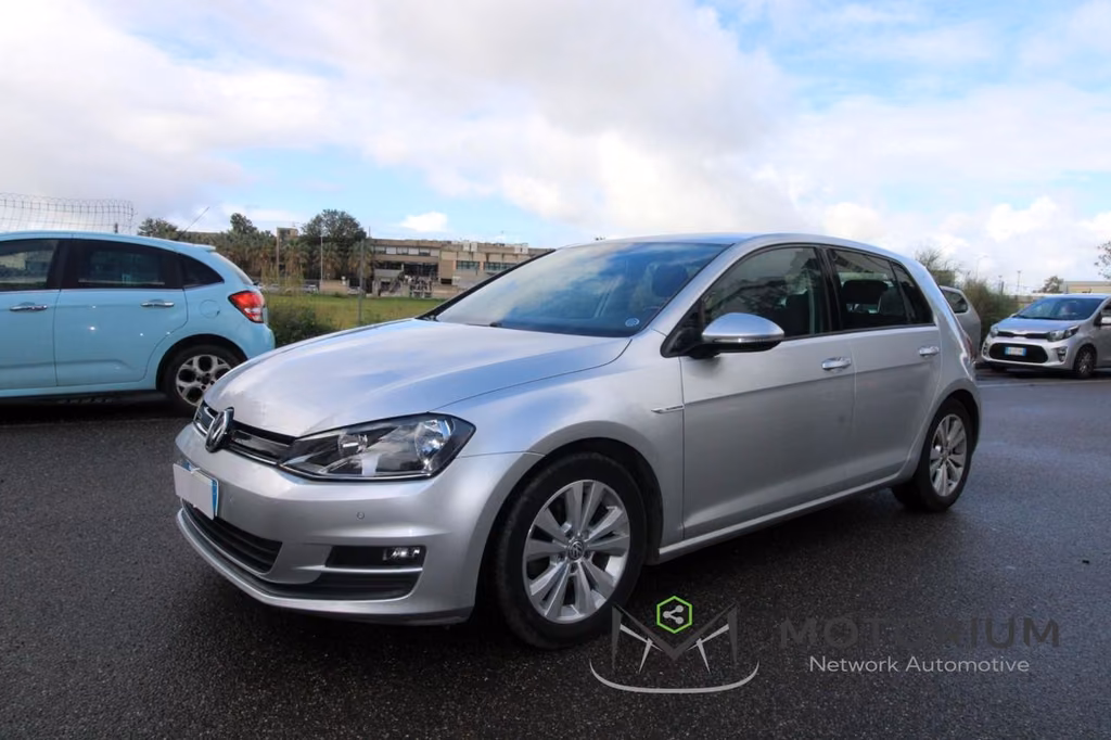 Volkswagen Golf 5 Porte Golf